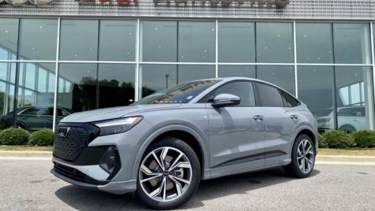 2024 Audi Q4 e-tron premium plus