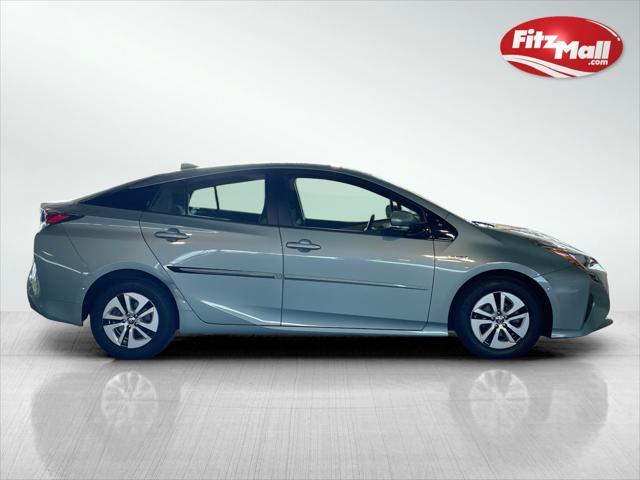 2018 toyota prius three