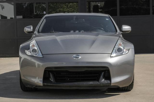 2009 nissan 370z touring