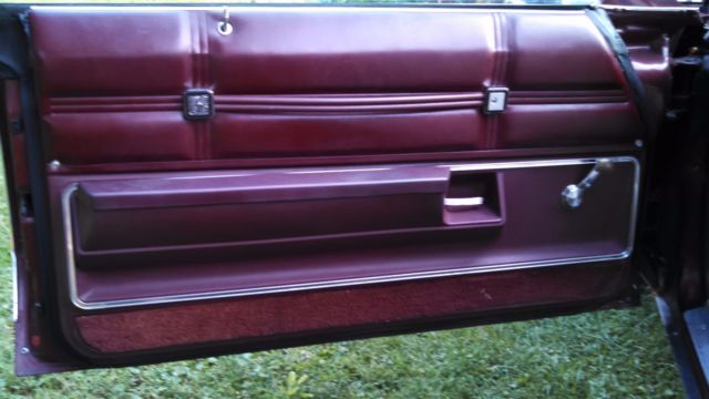 1976 pontiac bonneville two-door hardtop - no reserve