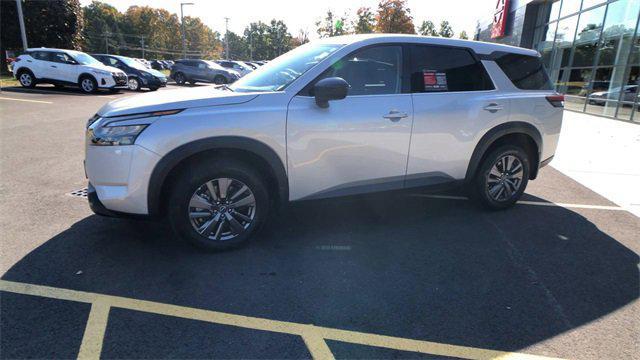 2023 nissan pathfinder s 4wd