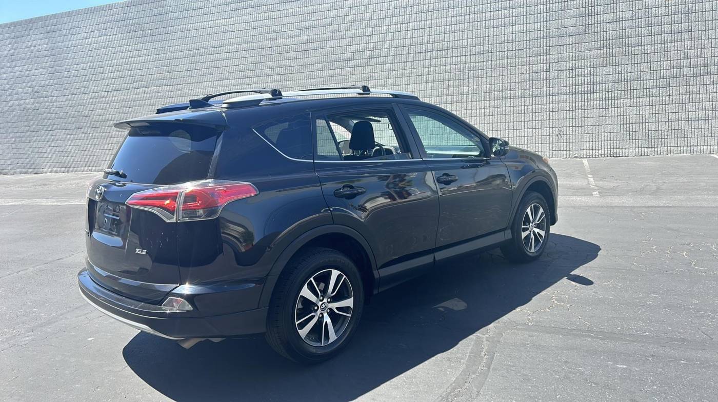 2016 toyota rav4 xle