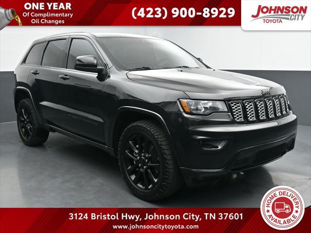 2022 jeep grand cherokee laredo