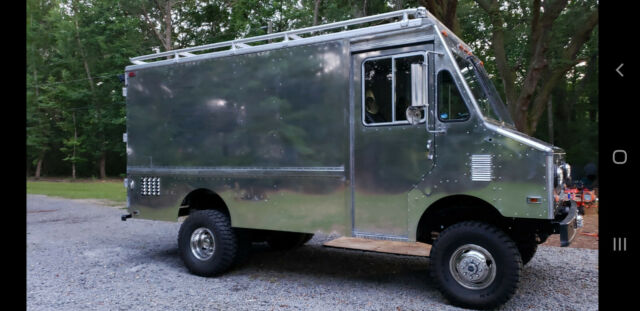 chevrolet all aluminum p30 4x4 van