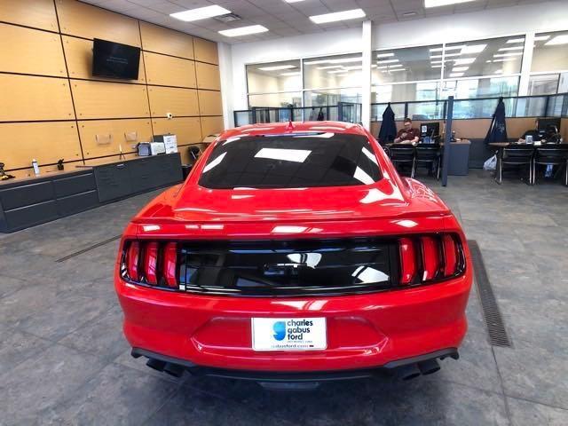 2020 ford mustang gt