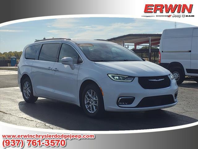 2022 chrysler pacifica touring l