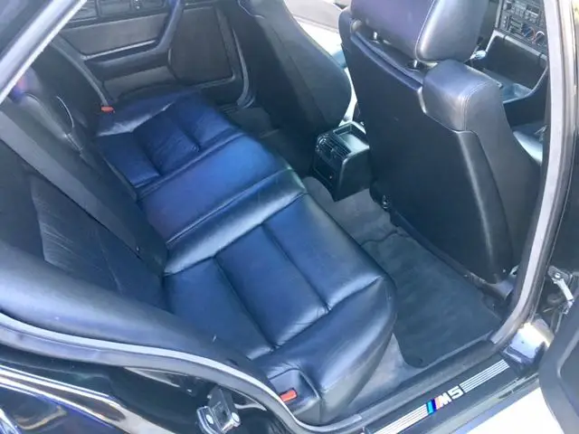 1993 clean & tight bmw m5