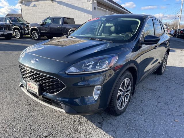 2022 ford escape sel