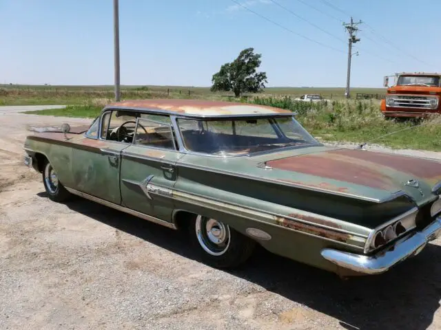 1960 chevrolet impala 4 dr hardtop