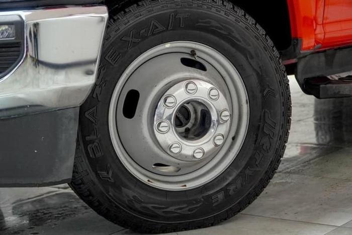 2022 ford f350 super duty crew cab lariat pickup 4d 8 ft in barrett parkway, georgia