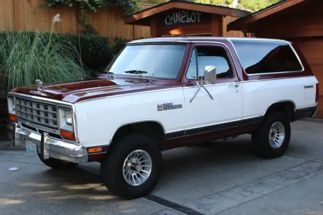 1984 dodge ramcharger 150 royal se prospector 4 x 4 d-150 5.9 loaded!