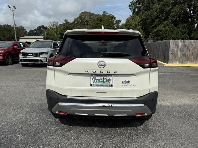 2022 nissan rogue platinum