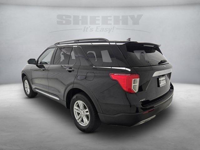 2022 ford explorer xlt