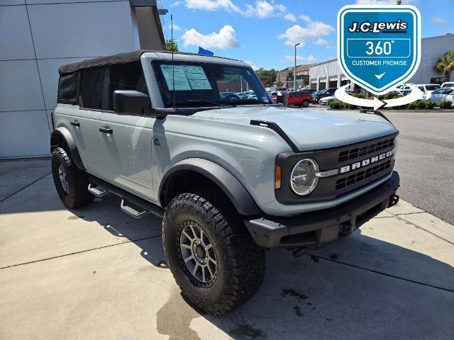 2022 ford bronco black diamond