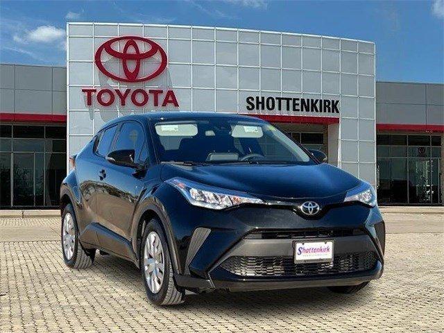 2020 toyota c-hr le