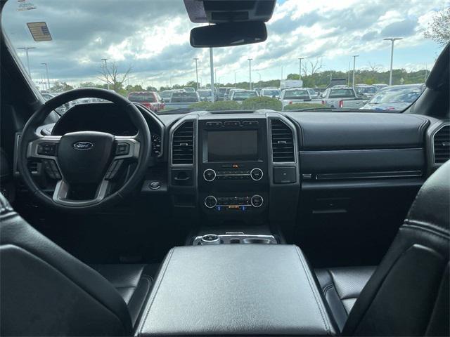 2021 ford expedition xlt