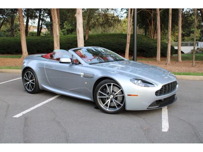2013 aston martin vantage in charlotte, north carolina