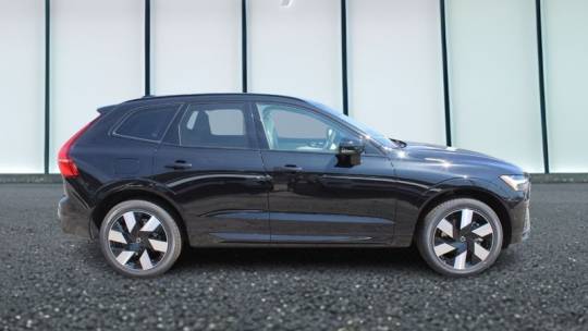 2025 Volvo XC60