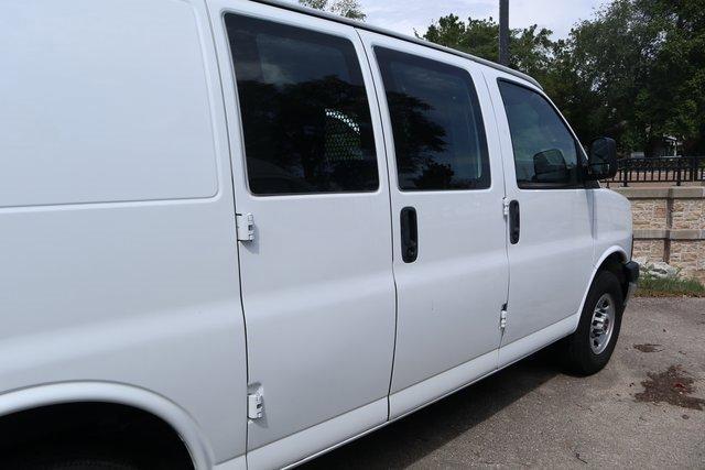 2022 chevrolet express 2500 work van