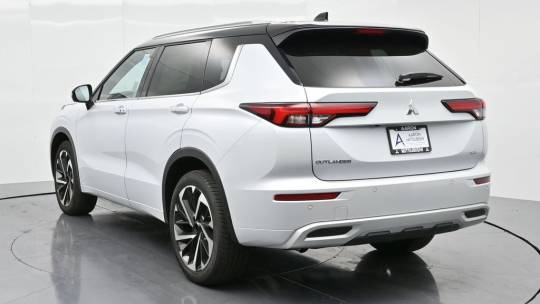 2024 Mitsubishi Outlander
