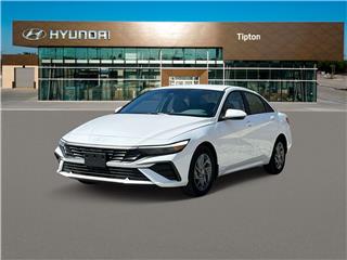 2025 Hyundai Elantra blue