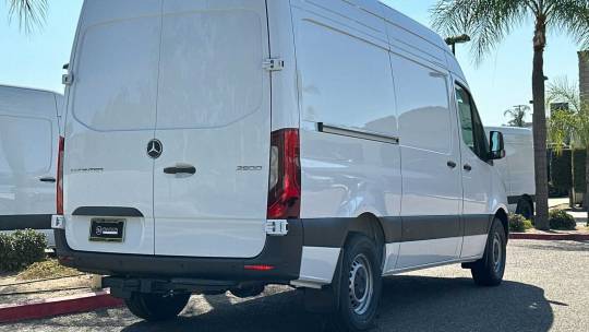 2025 Mercedes-Benz Sprinter