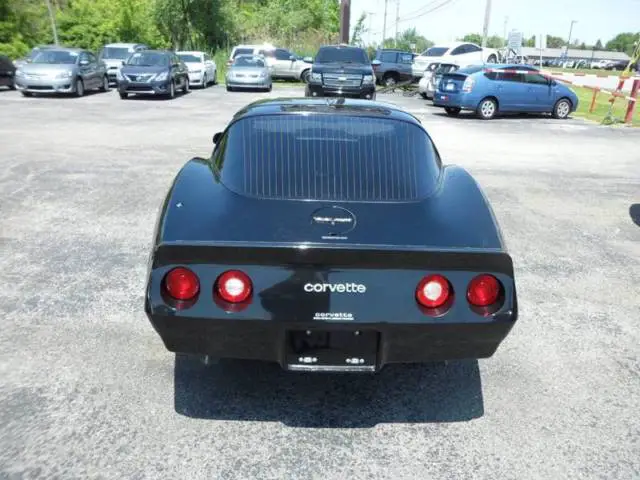 1981 chevrolet corvette base 2dr coupe rwd v8 5.7l gasoline