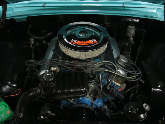 fully restored galaxie, strong 390 v8, 4bbl, auto, duals, pwr steering, buckets