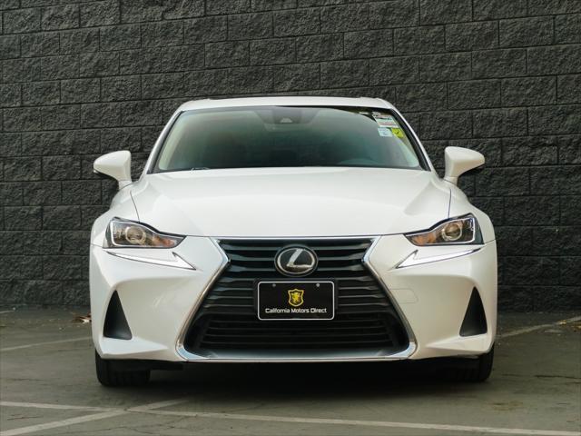 2018 lexus is 300 base