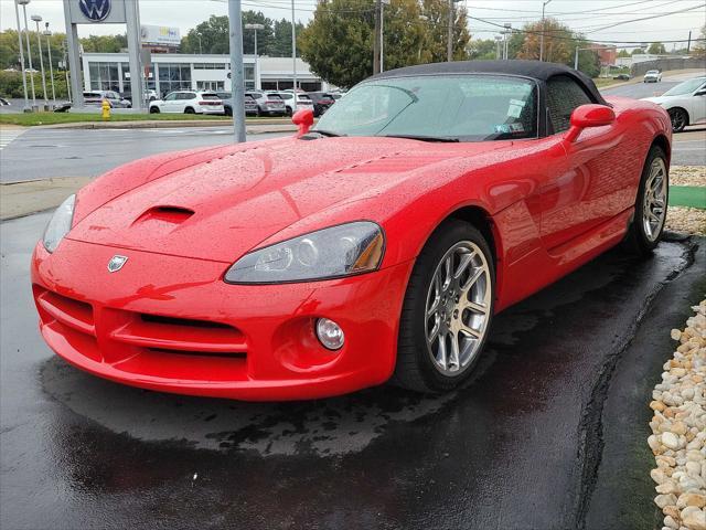 2003 dodge viper srt10