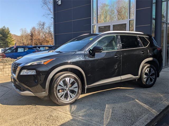 2021 nissan rogue sv