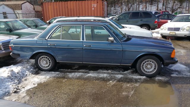 1984 mercedes benz 230e
