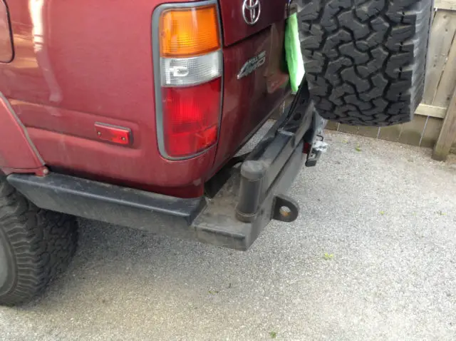 1991 toyota land cruiser base sport utility 4-door 4.0l