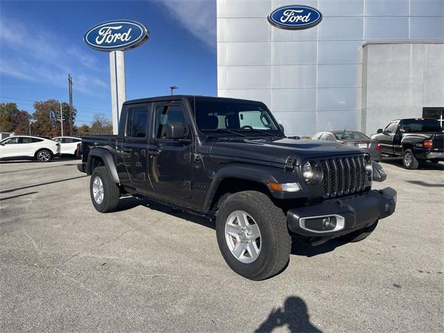 2023 jeep gladiator sport s