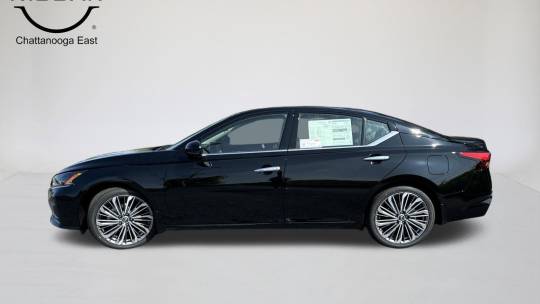2025 Nissan Altima
