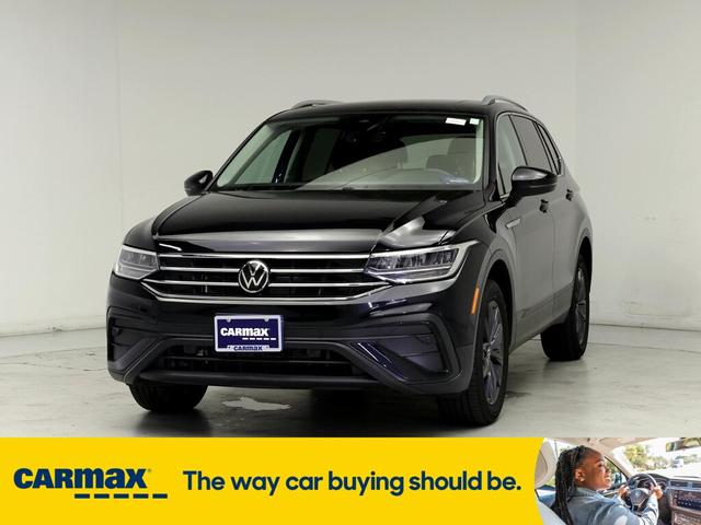 2022 volkswagen tiguan se