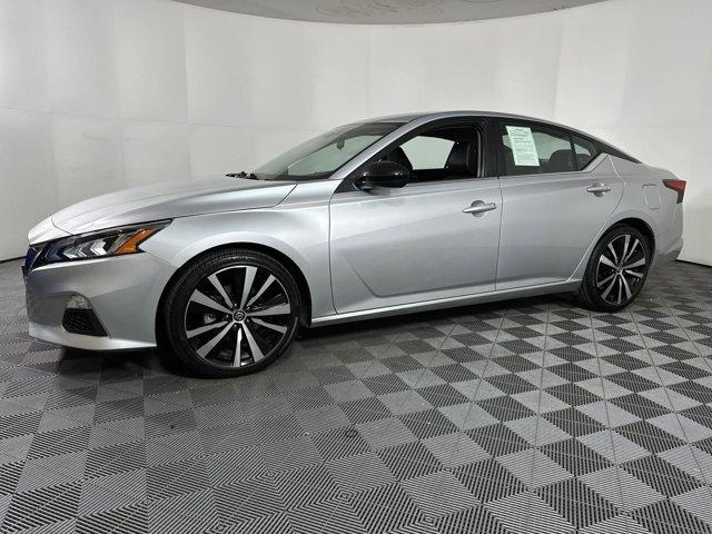 2022 nissan altima 2.5 sr