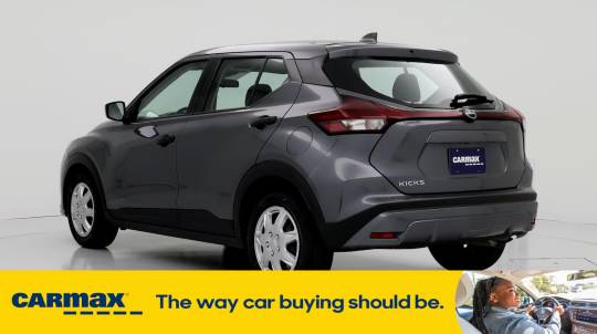 2022 nissan kicks s