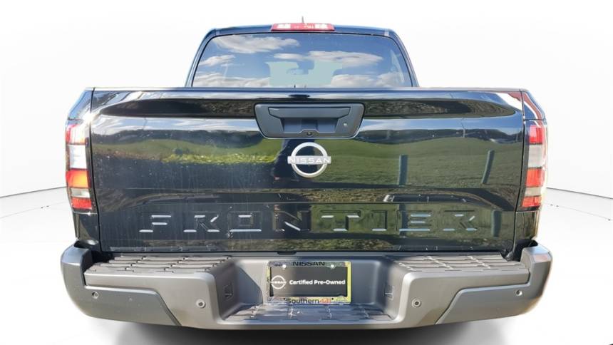 2023 nissan frontier s