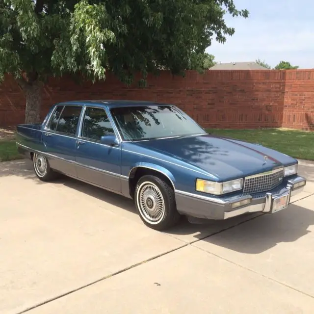 1989 classic cadillac fleetwood 4 door sedan
