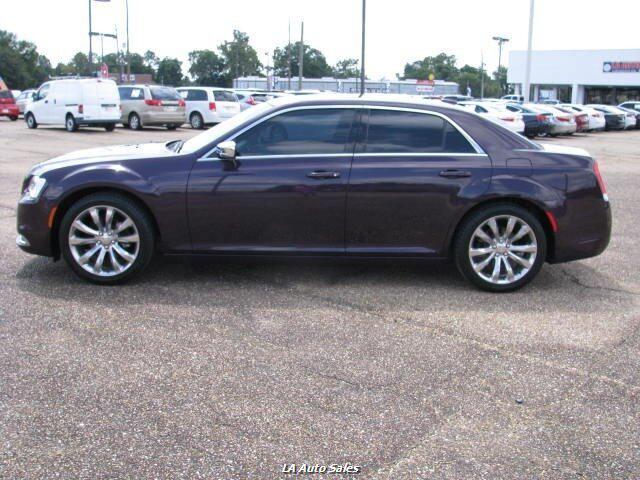 2021 chrysler 300 touring