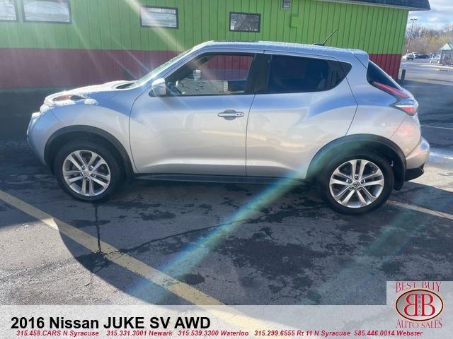 2016 nissan juke sv