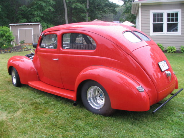 1940 ford 2-door sedan deluxe, 427 bbc, very reliable > fly in drive home!