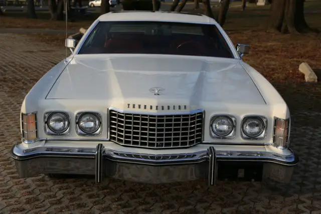1976 ford thunderbird 2-dr coupe 97k original miles garage kept mint no reserve