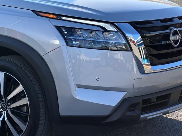 2023 nissan pathfinder platinum 4wd