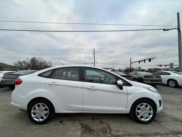 2013 ford fiesta se