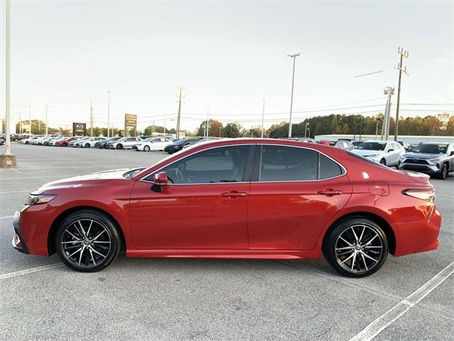 2024 toyota camry se