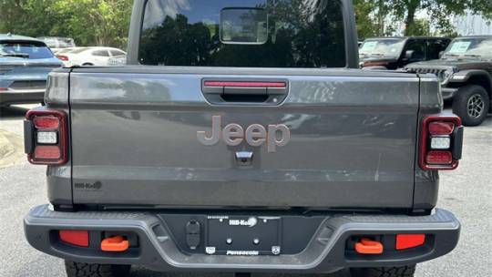 2024 Jeep Gladiator