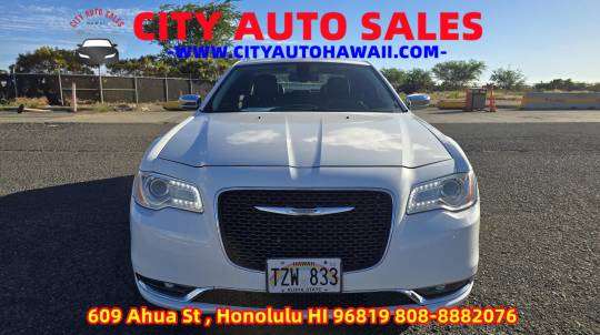 2017 Chrysler 300