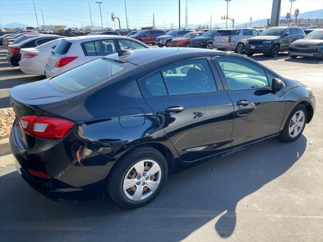 2018 chevrolet cruze ls auto